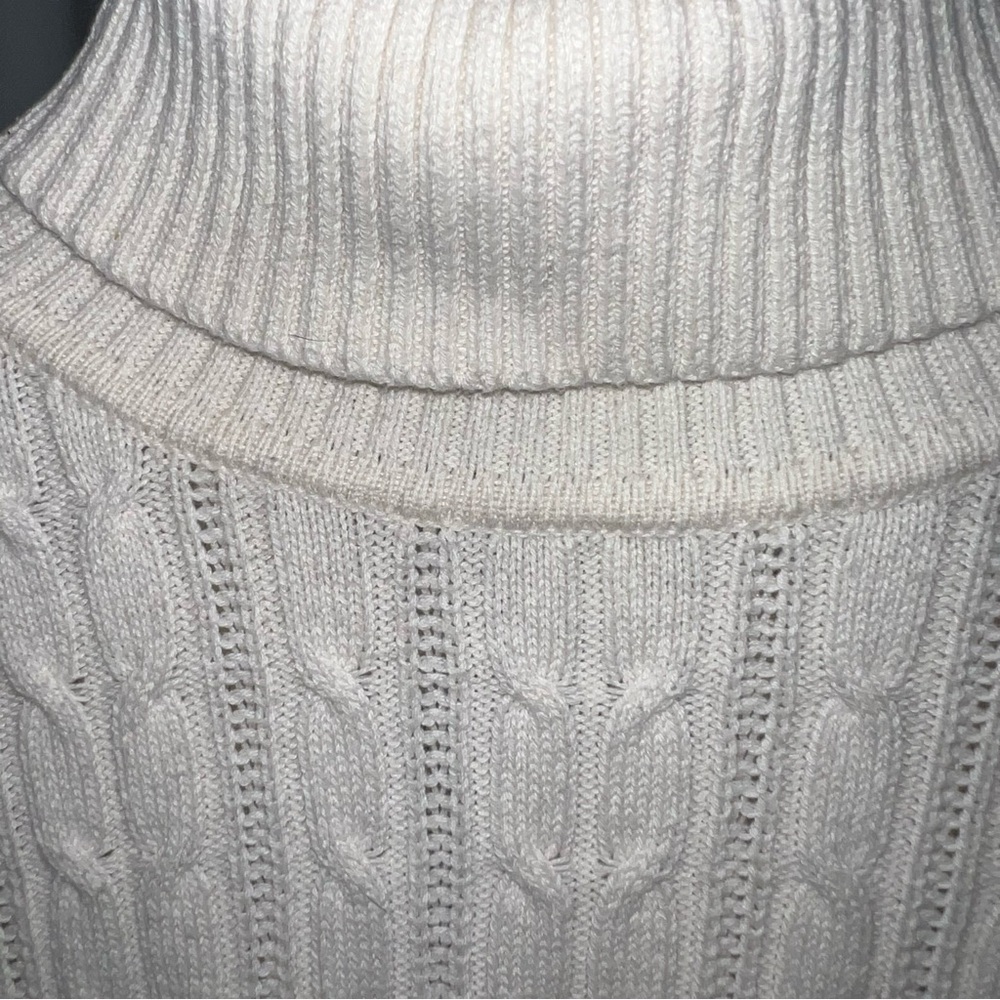 St. John’s Bay Ivory Cable Knit Turtleneck Sweater — Women’s Size M - Picture 4 of 7